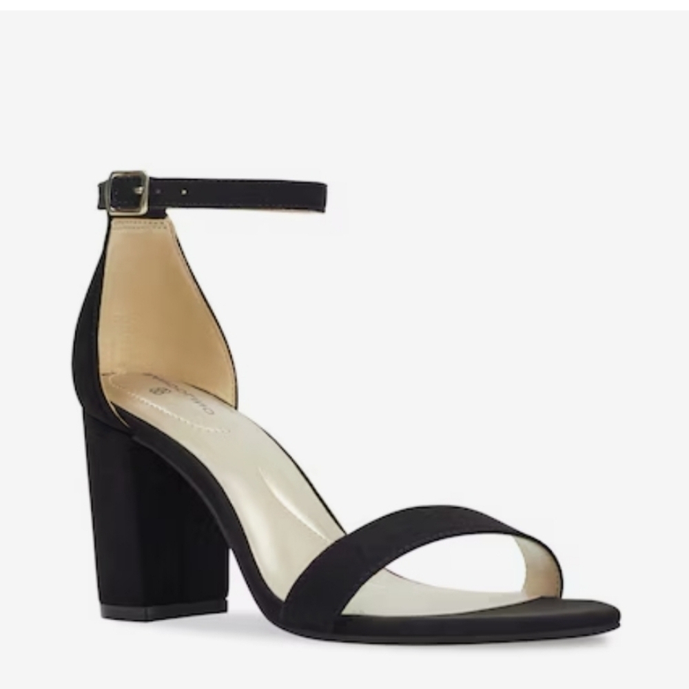 NWOB Bandolino Armory Black Heel Sandal Size 11​​​​​